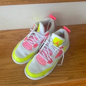 Kids girls Nike Jordan’s. Worm once.